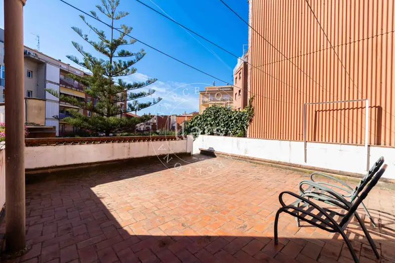 Maison à Sant Feliu de Llobregat (PINS) – photo 9